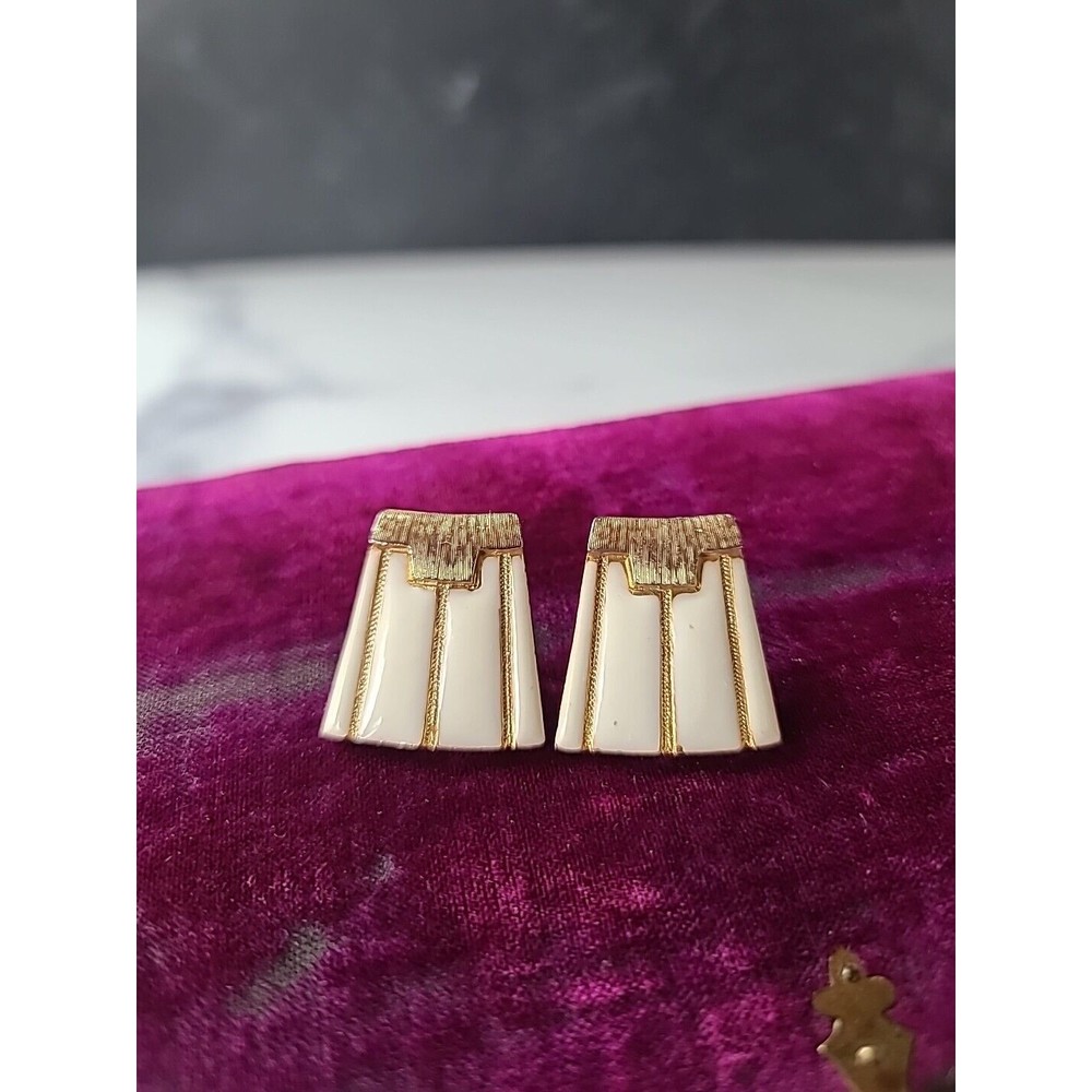 Les Bernard Gold Tone Metal And Enamel Modernist Clip-on/Screwback Earrings